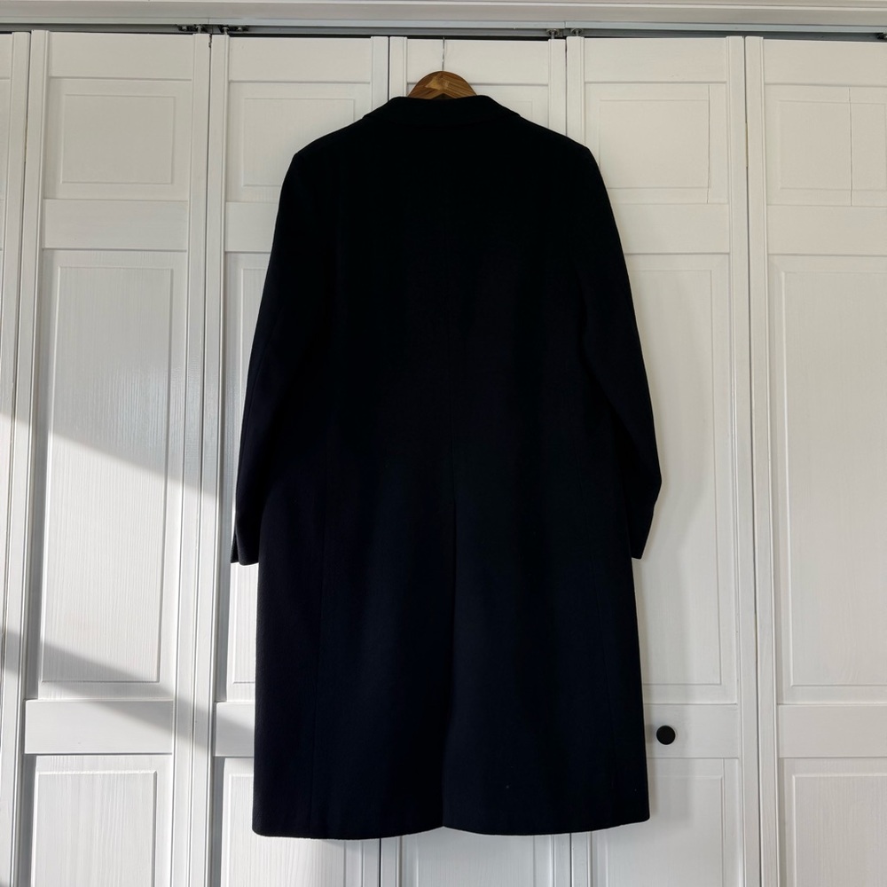 Vintage 100% Wool Long Black Overcoat – Warm & Classic 90’s - Picture 5 of 12